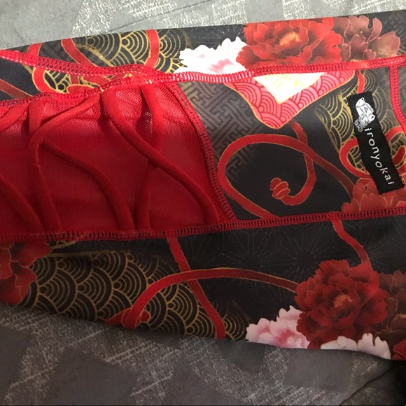 IRONYOKAI leggings - Picture 2 of 3